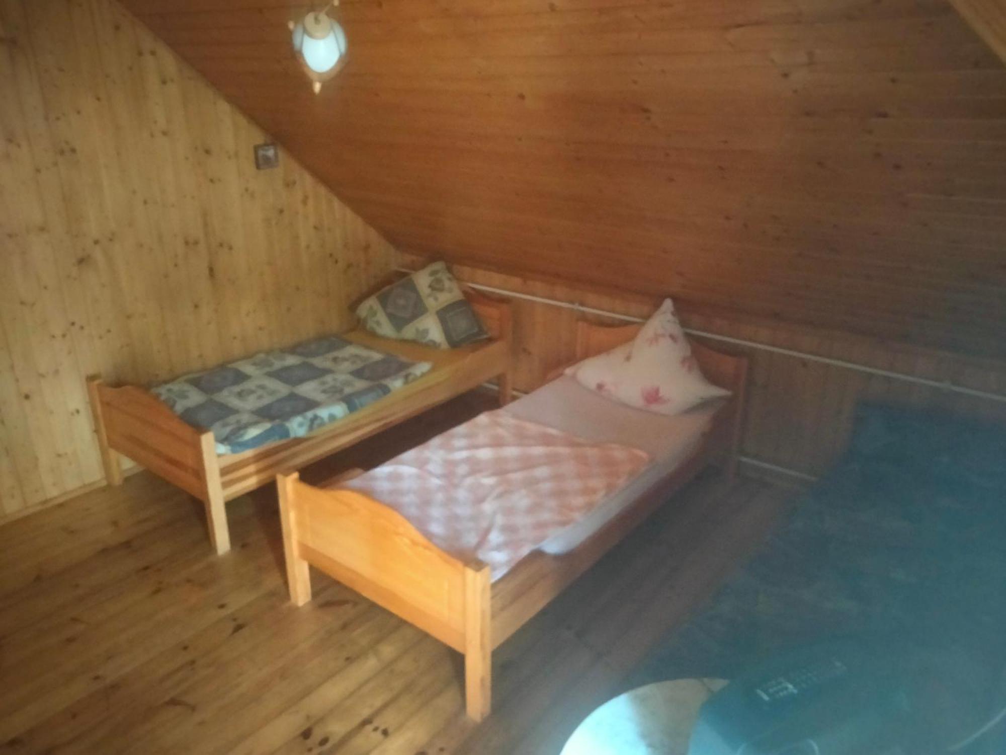 Villa Pod Piramida Ługniany Zimmer foto