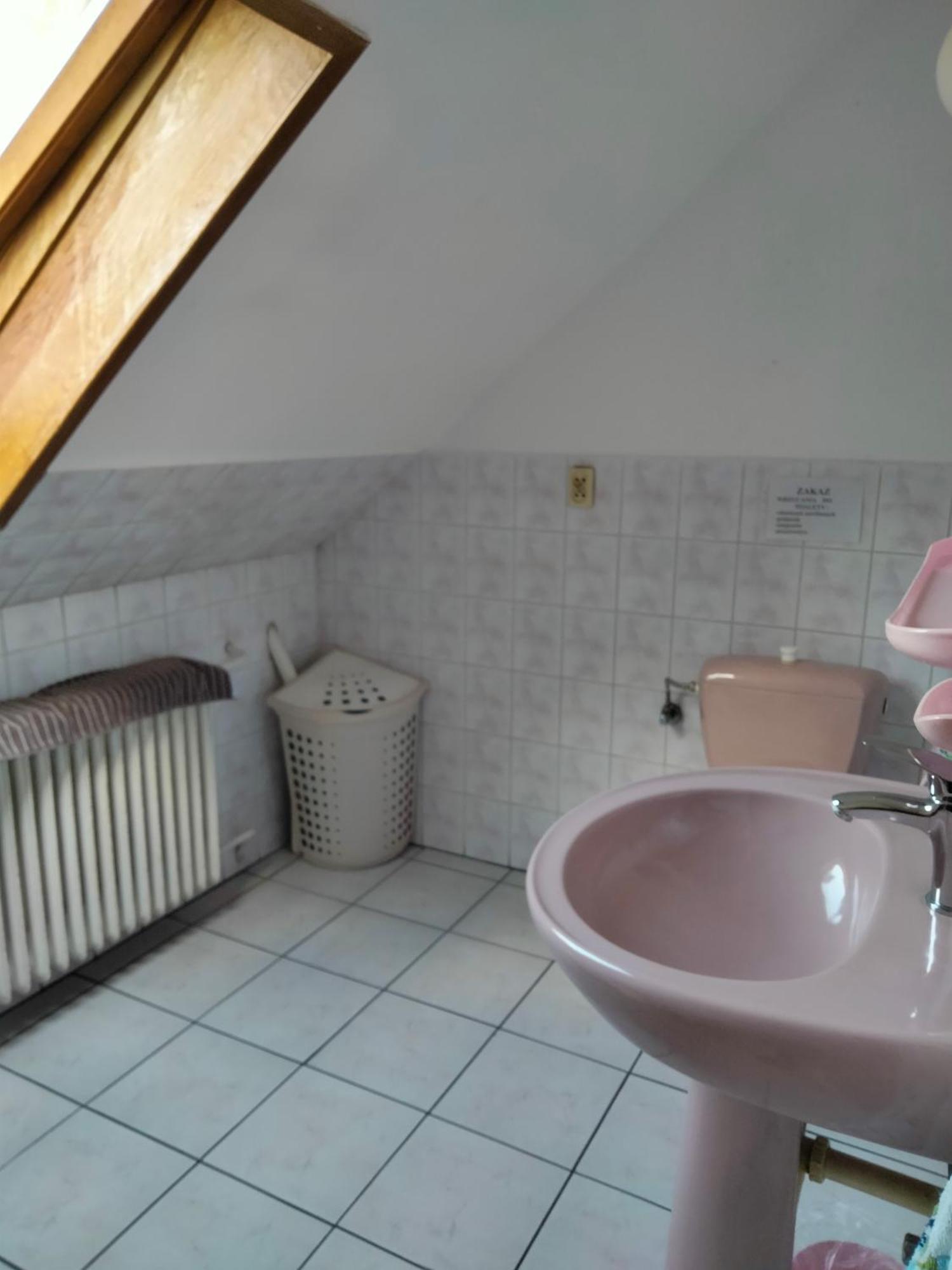 Villa Pod Piramida Ługniany Zimmer foto