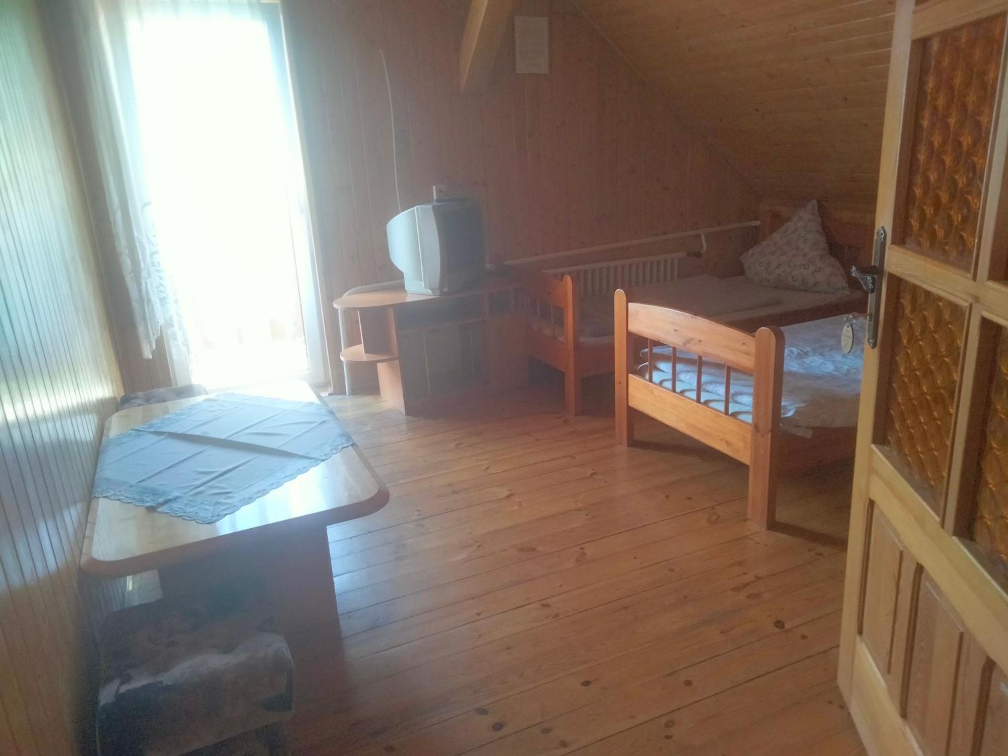 Villa Pod Piramida Ługniany Zimmer foto