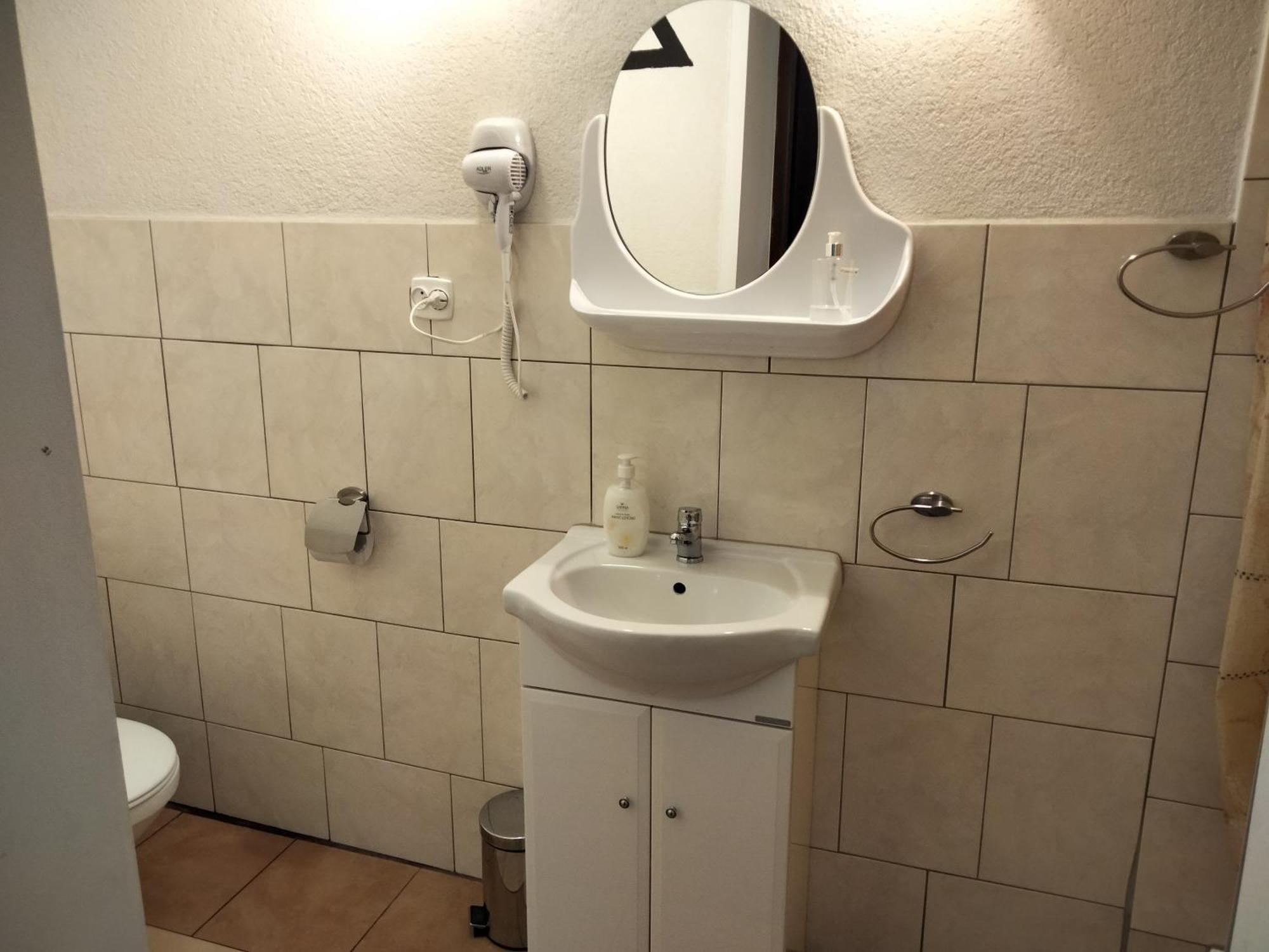 Villa Pod Piramida Ługniany Zimmer foto